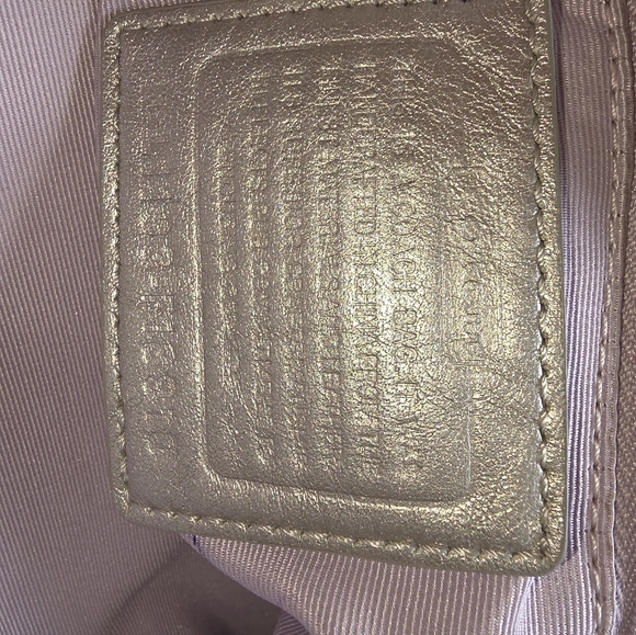 Elegant Coach Silver- Gray Tote Bag Violet Lining - Picture 7 of 14